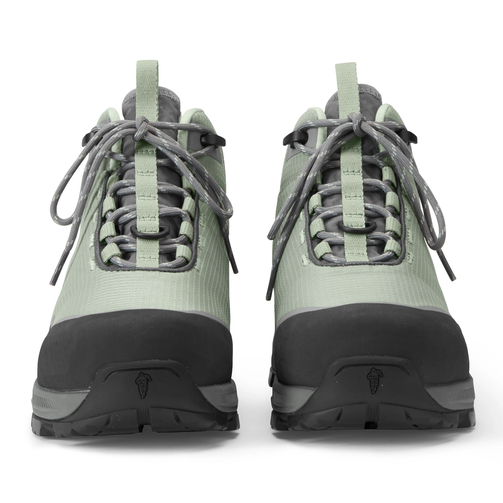 Orvis Women's Ultralight Boots Front.webp