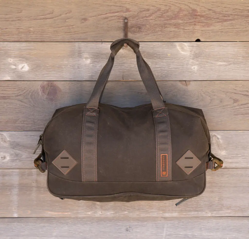 jagged_bassin_duffel_wood_1100x.webp