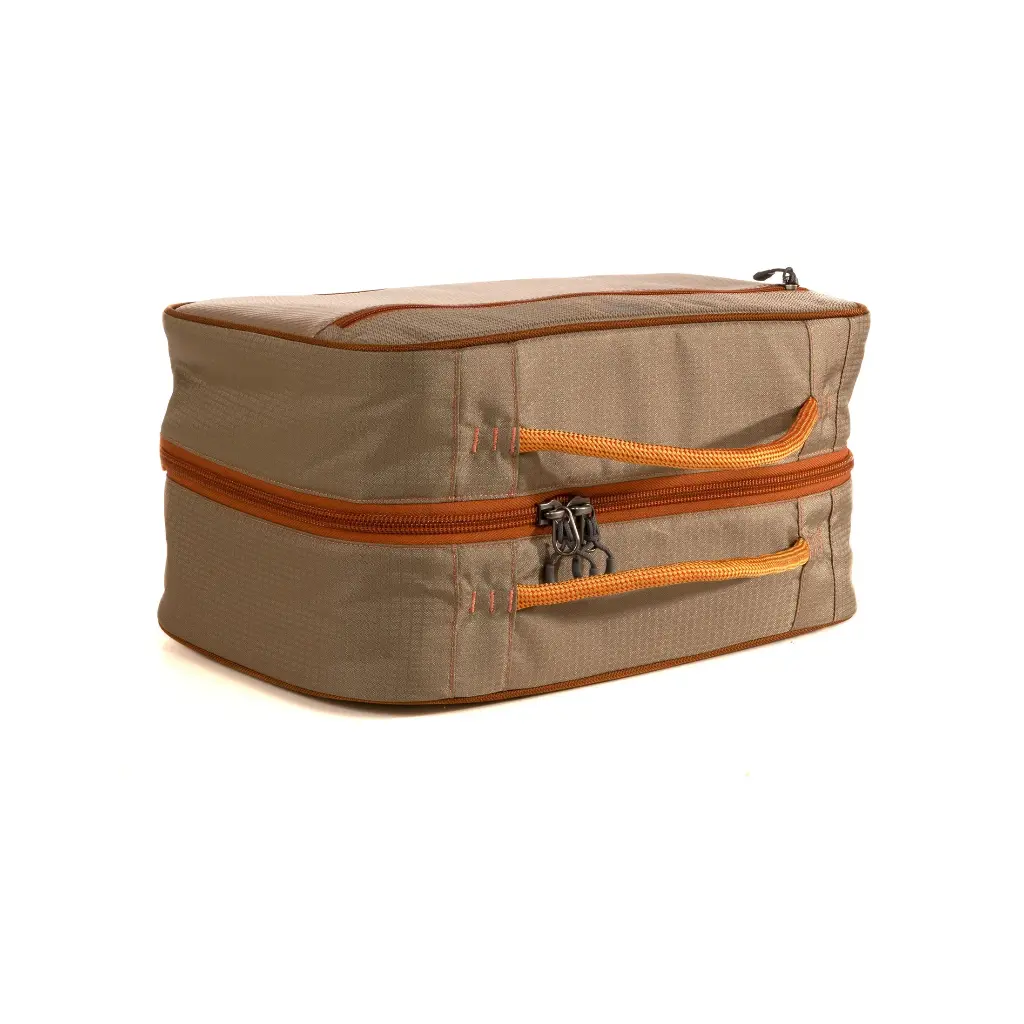tailwater_fly_tying_kit_side_2200x.webp