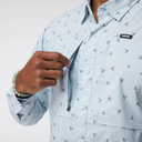 NRS_Fly_Fishing_01_MsDrifterShirt_daybreak_detail2_2_2000x2000.webp