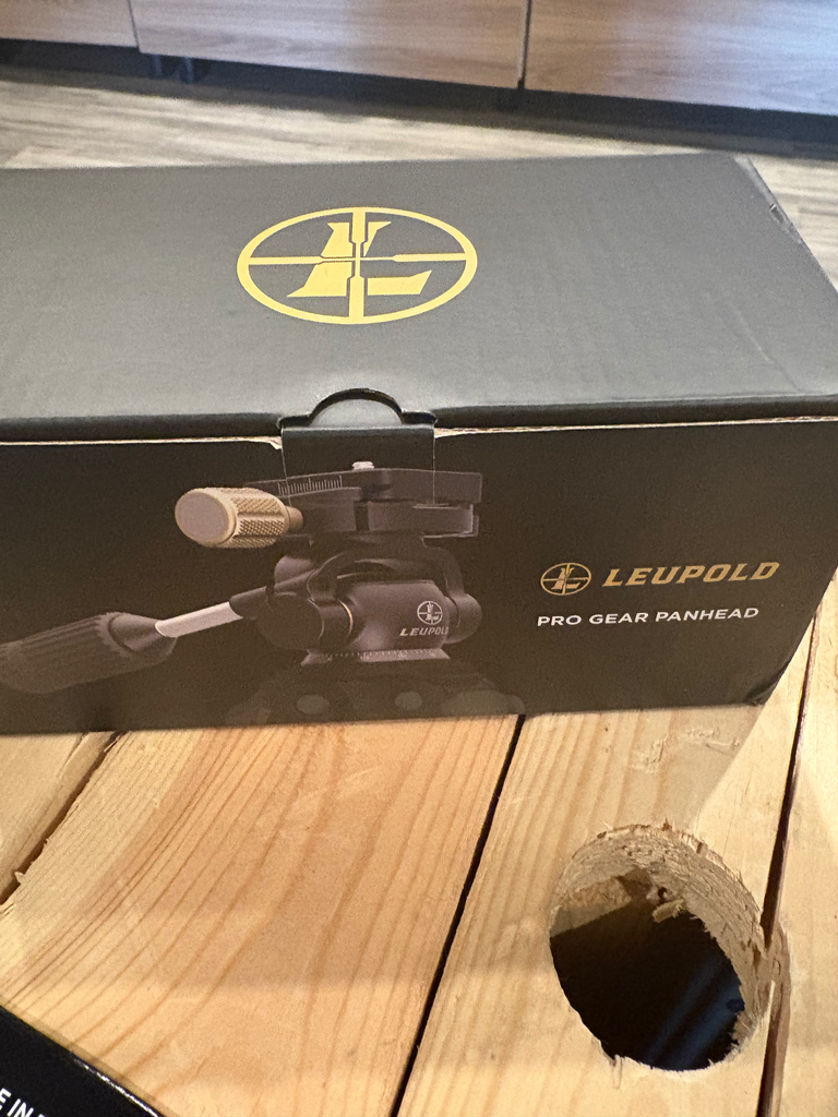 Leupold pan head tripod